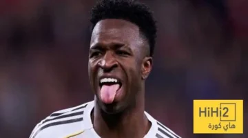 في صورة مثيرة.. فينيسيوس يخفي رسالة مبطنة للمعجبين